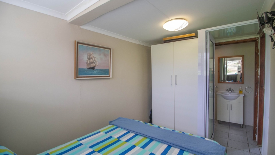 7 Bedroom Property for Sale in Marshstrand Eastern Cape